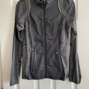 Grey lululemon lightweight jacket